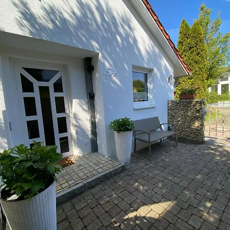 Apartament Messewohnung